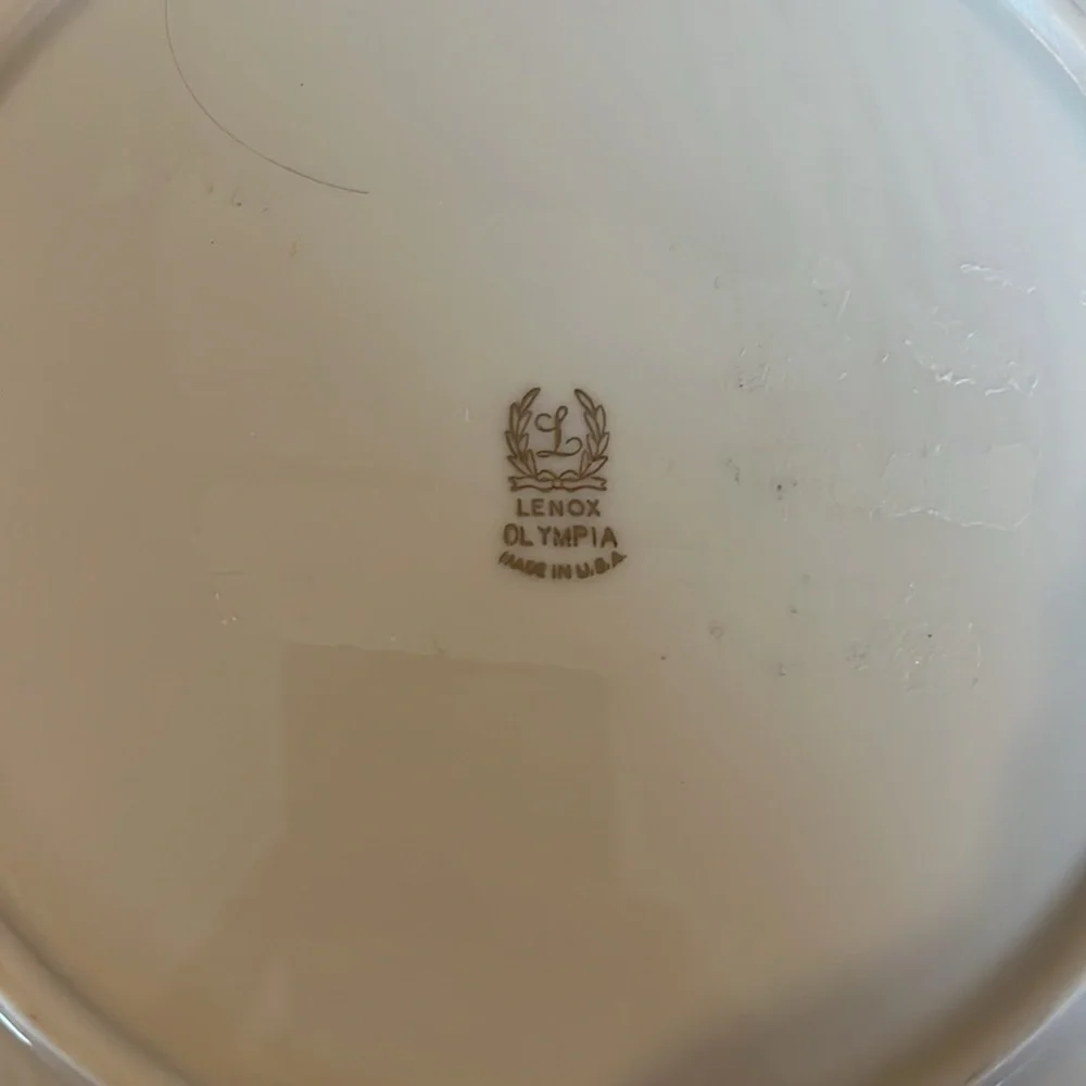 Set of 2 Lenox Olympia Dinner Plates Gold Rimmed Made in USA 10.5” Cream Color